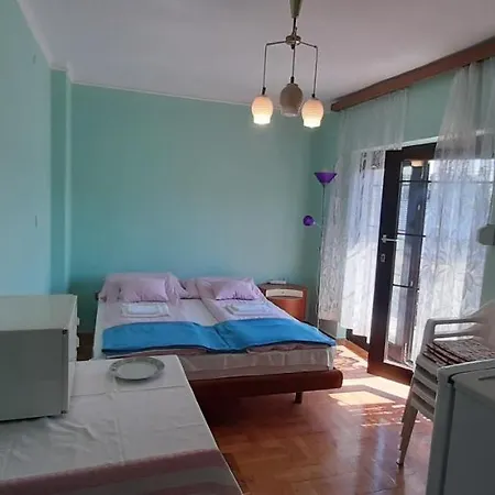 Pensión Nagy Vendeghaz 3*
