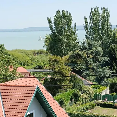 Nagy Vendeghaz 3*